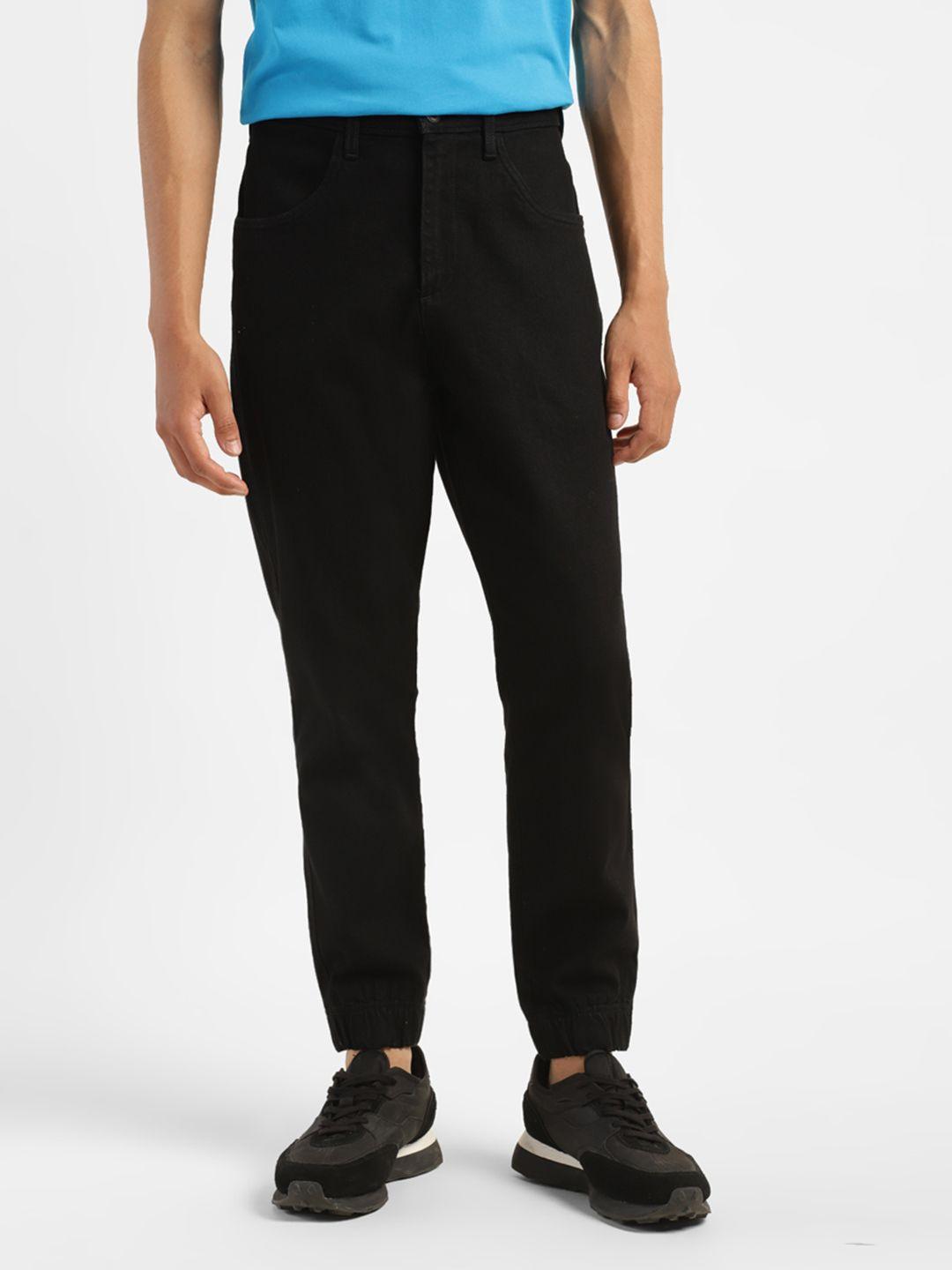 levis men joggers