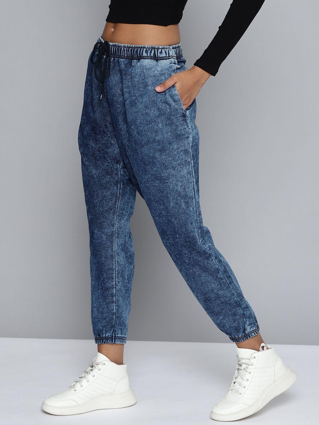 levis women blue pleated denim joggers