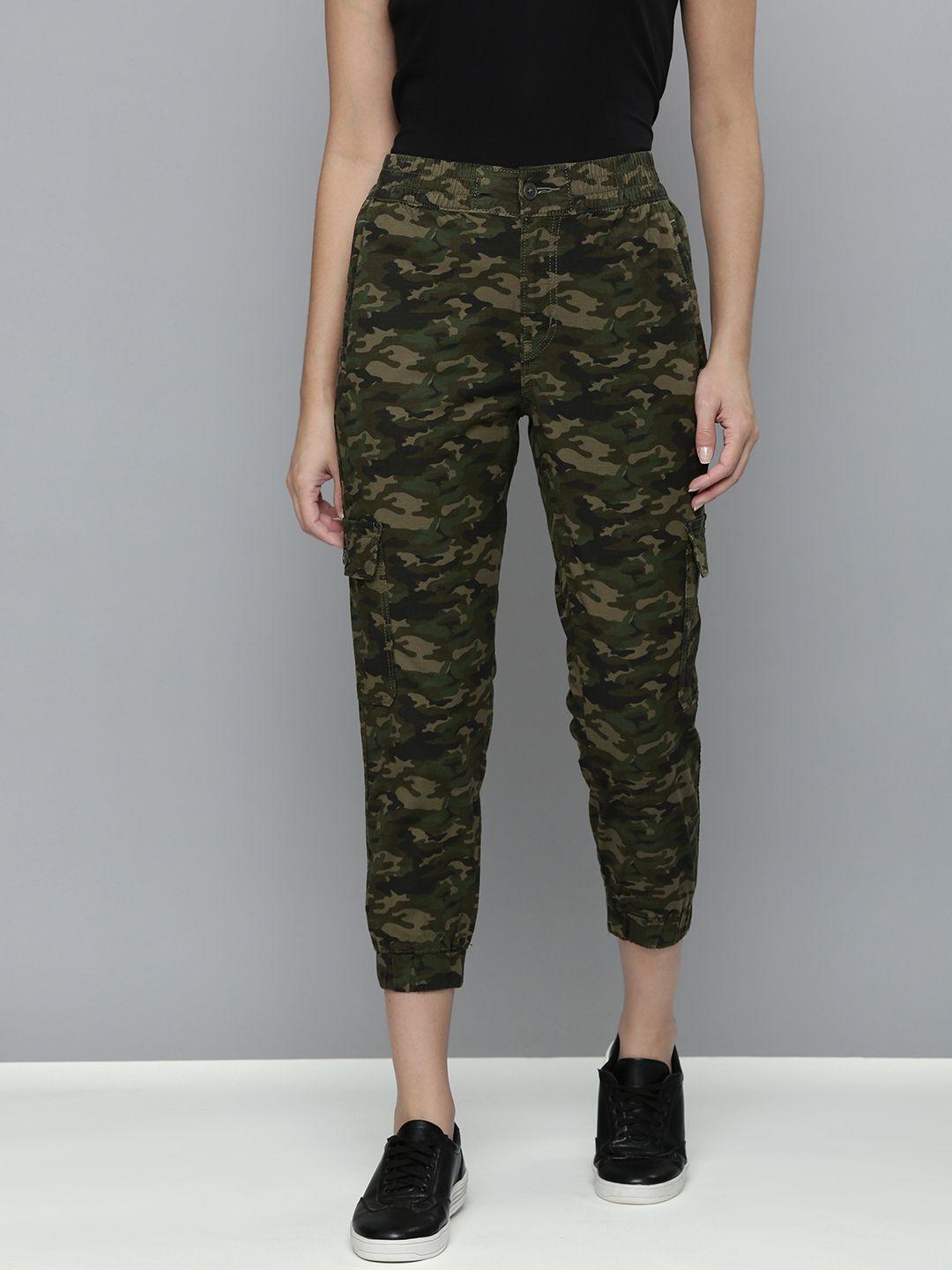 levis women olive green camouflage printed joggers