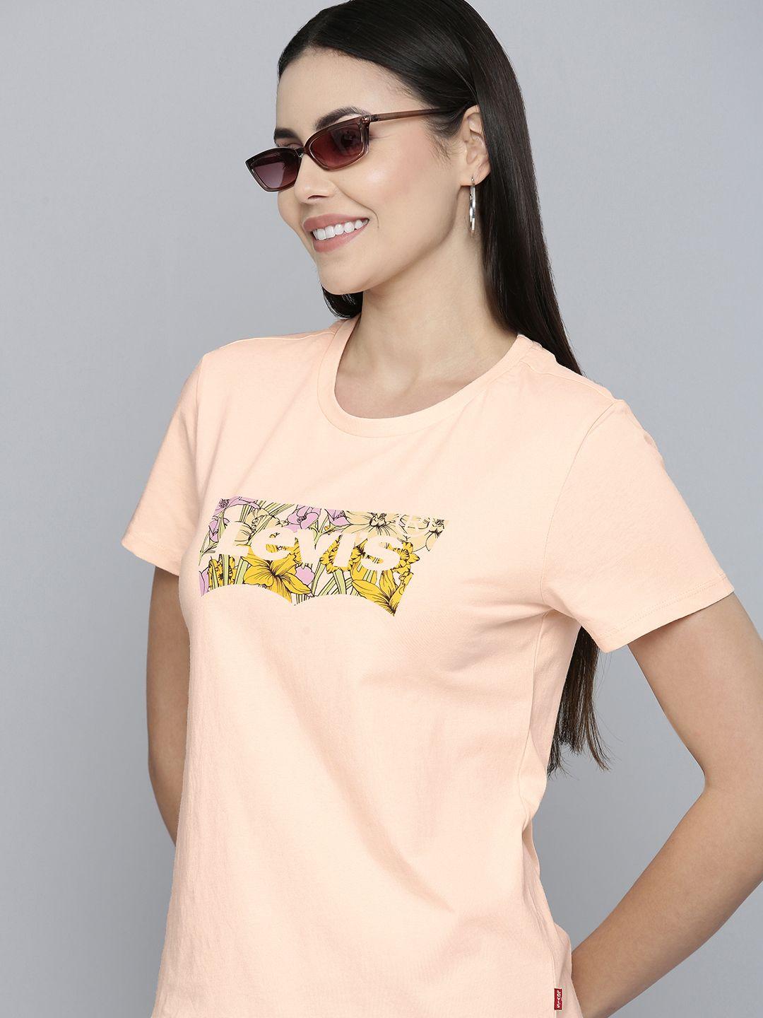levis women peach-coloured brand logo printed t-shirt