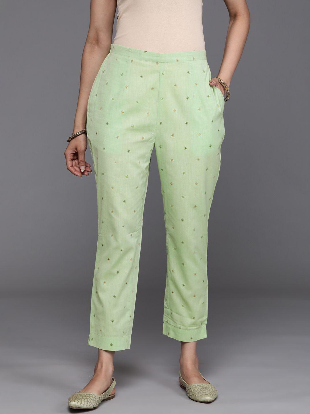 libas women green printed relaxed straight leg trousers