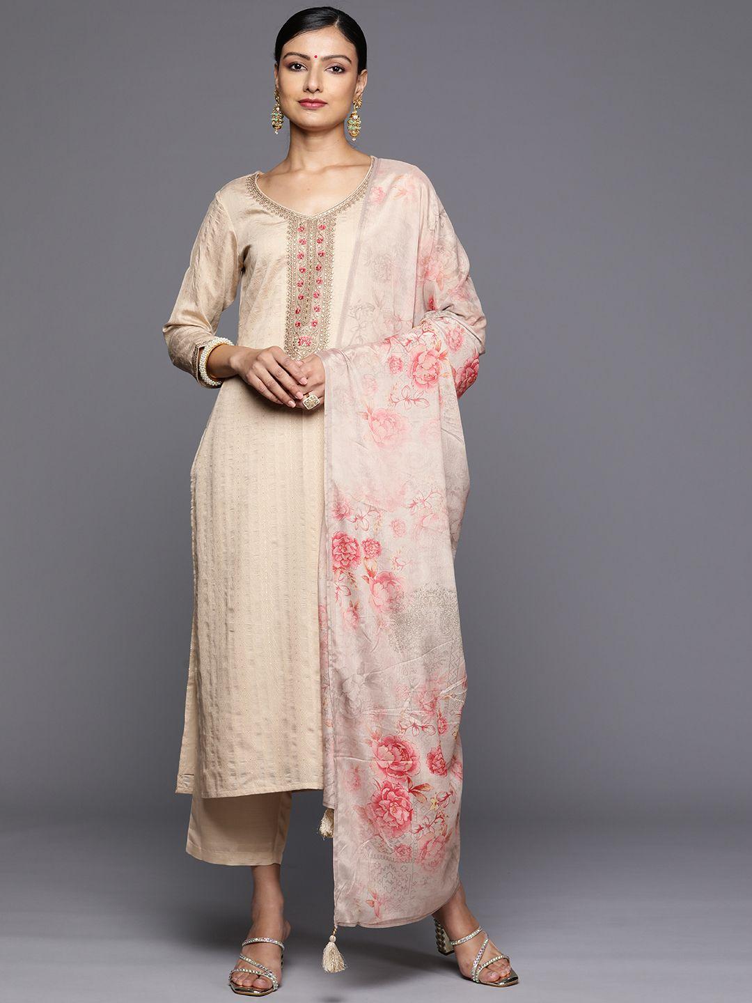 libas floral dobby sequinned kurta with trousers & dupatta