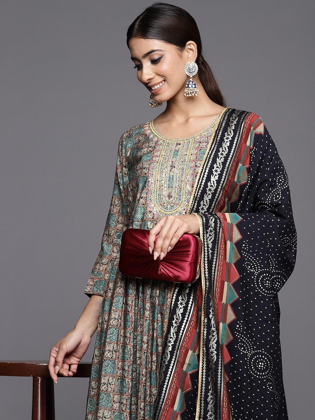 libas women abstract printed pleated kurta with trousers & with dupatta