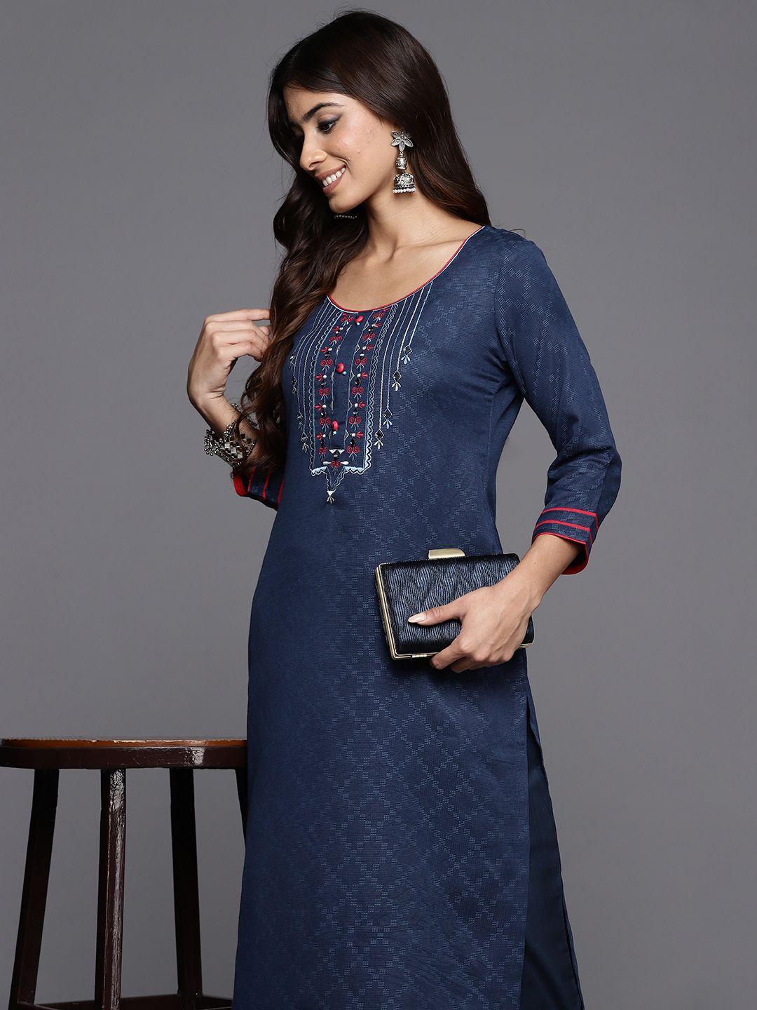 libas women ethnic motifs yoke design thread work kurta