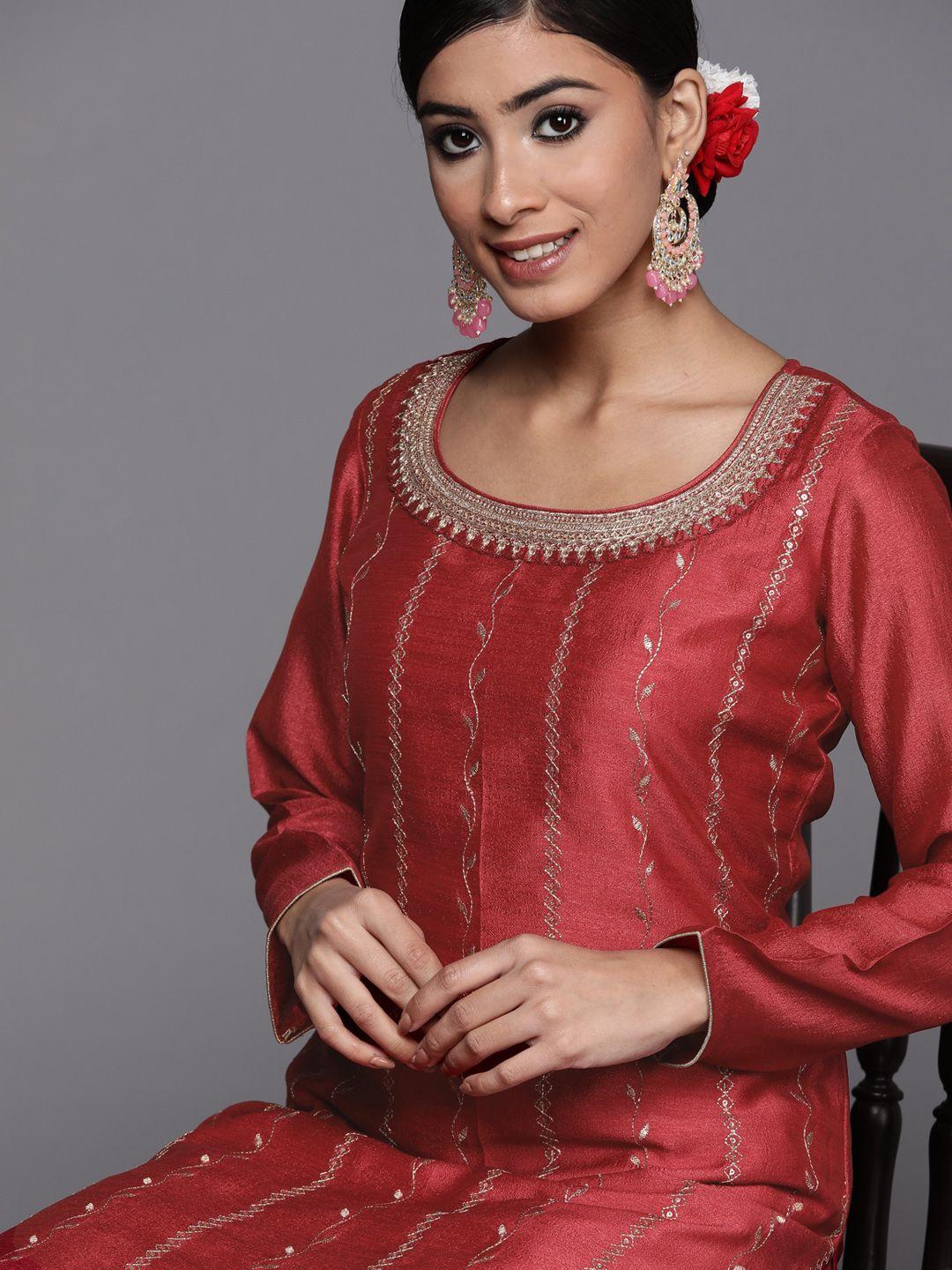 libas women red & golden embroidered kurta