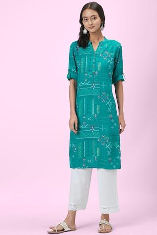 light blue print casual mandarin 3/4th sleeves calf-length women regular fit kurta