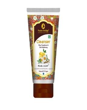 light cleanser clear complexion skin brightening