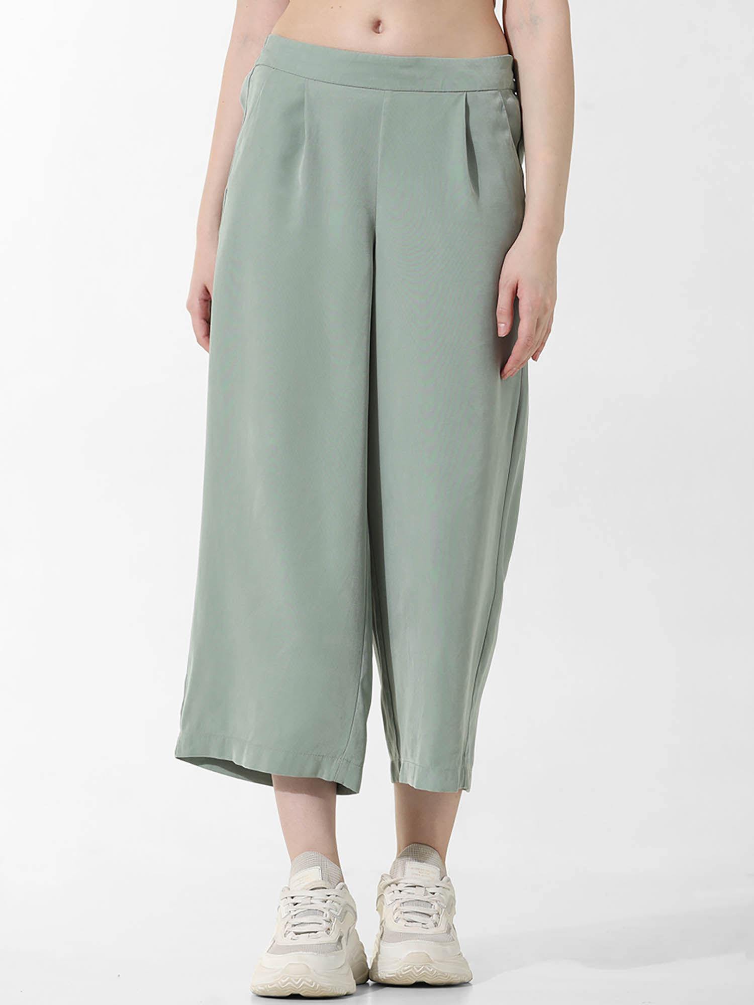 light green mid rise culottes