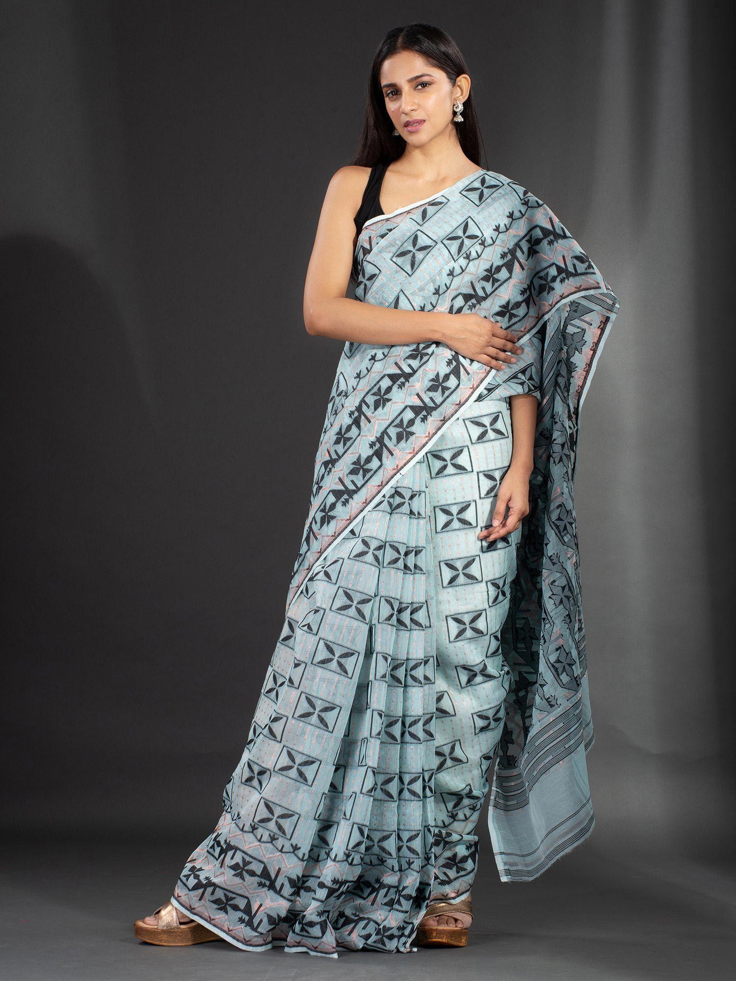 light grey silk cotton hand woven soft jamdani saree