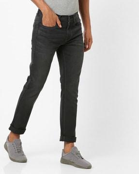 light-wash 5-pocket slim fit jeans