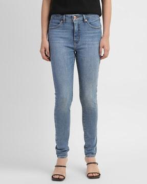 light-wash skinny fit jeans