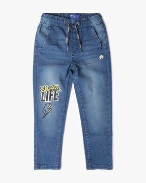 light-wash straight fit jeans with applique