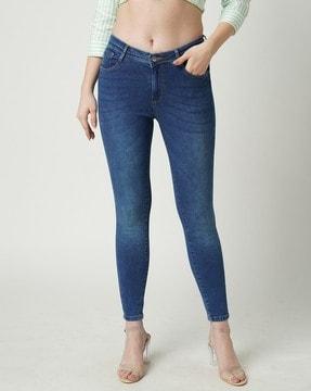 light-wash super skinny jeans