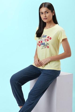 light yellow printed sleepwear short sleeves round neck women comfort fit t-shirt