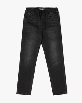 lightly-washed-jogger-fit-jeans