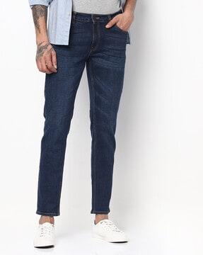 lightly-washed-low-rise-slim-fit-jeans