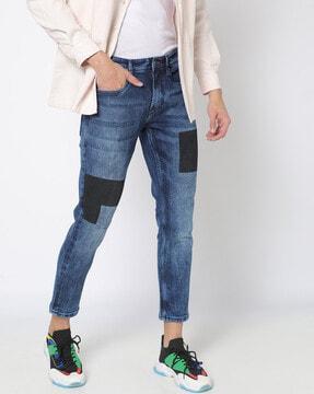 lightly-washed-slim-tapered-fit-jeans