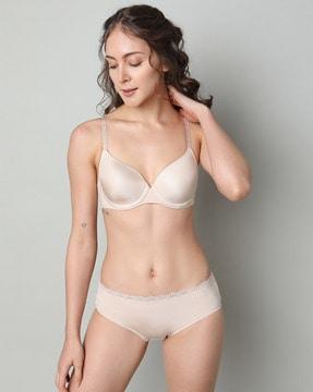 lightly padded under-wired bra