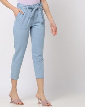 lightly washed capri jeans with belt