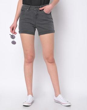 lightly-washed slim stretchable shorts