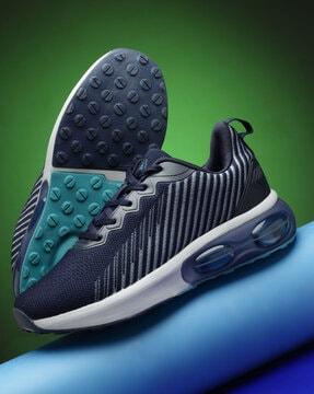 lightweight lace-up sports shoes