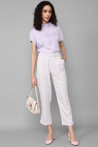 lilac printed crop length casual women regular fit trousers