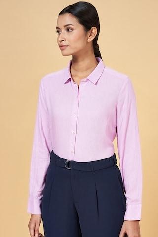 lilac solid formal full sleeves regular collar women comfort fit shirt