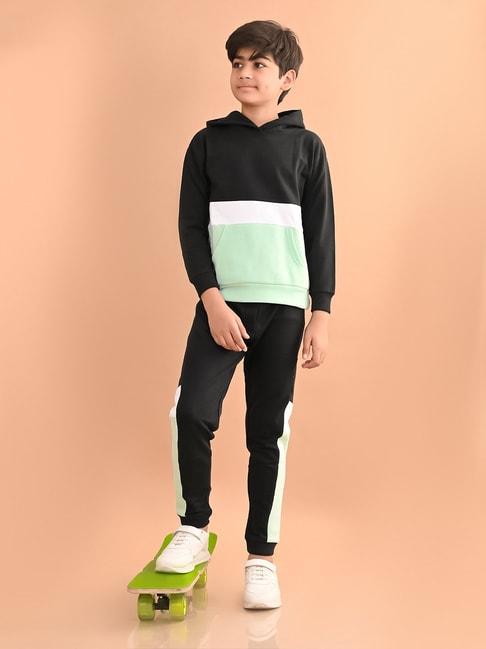 lilpicks-kids-green-&-black-printed-full-sleeves-sweatshirt-with-joggers