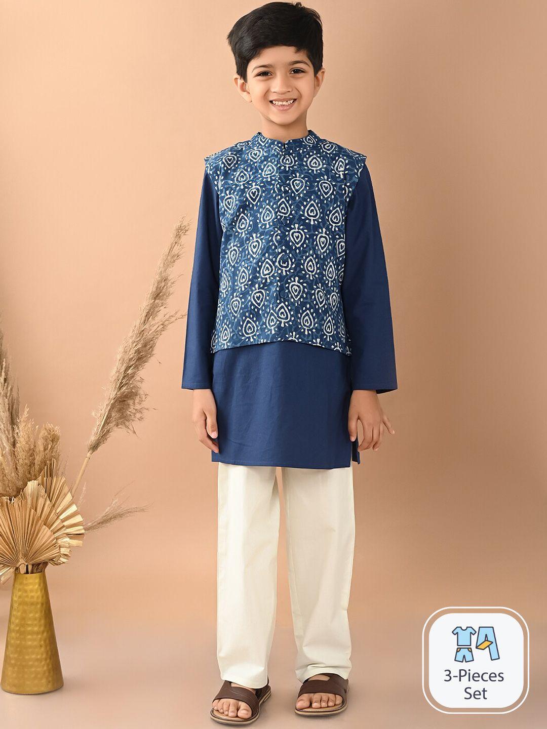 lilpicks boys ethnic motifs printed regular pure cotton kurta with pyjamas & nehru jacket