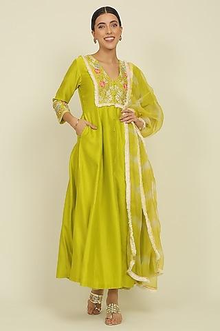 lime green chanderi embroidered kurta set