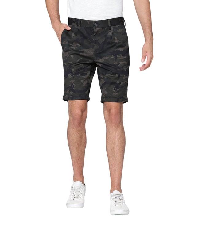 lindbergh green camo regular fit army shorts