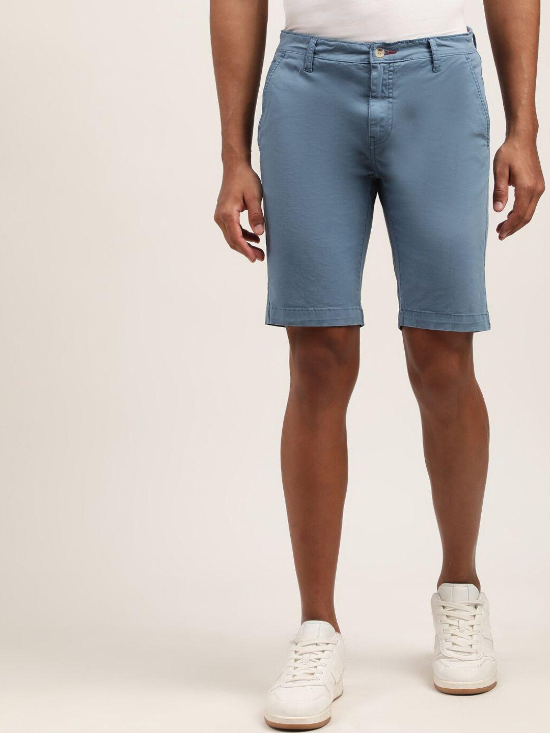 lindbergh men blue solid regular fit shorts