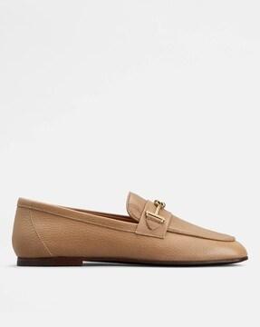 loafers in leather