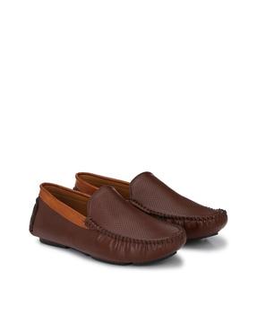 loafers with textured detail