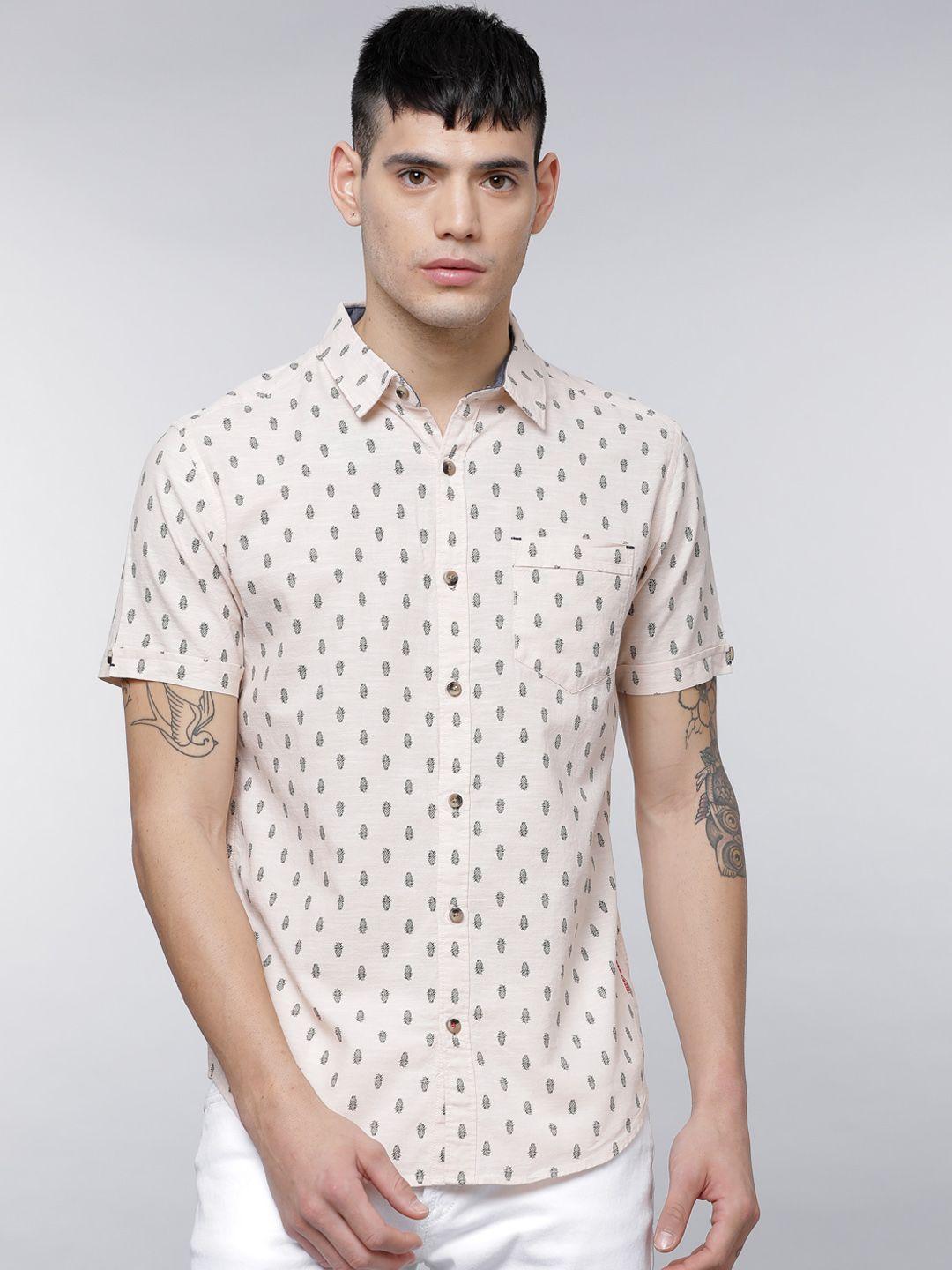 locomotive men beige slim fit printed casual shirt