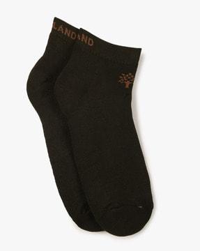 logo-knit-ankle-length-socks