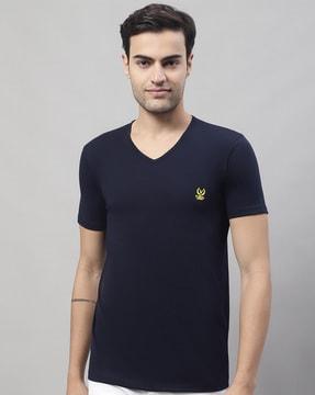 logo print v-neck t-shirt