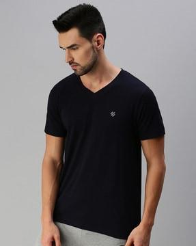 logo print v-neck t-shirt