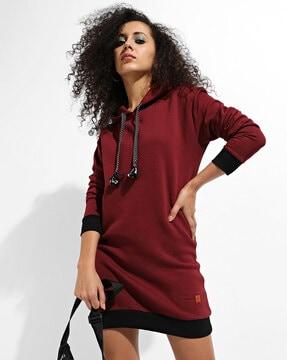 long hoodie with ribbed hem