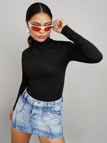 long sleeves high neck fitted knit bodysuit