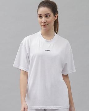 loose fit crew-neck t-shirt with logo print