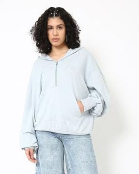 loose fit hoodie with batwing sleeves