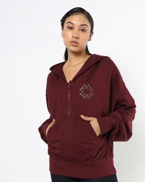 loose fit hoodie with kangaroo pocket