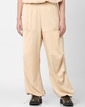 loose fit pants with elasticated waist