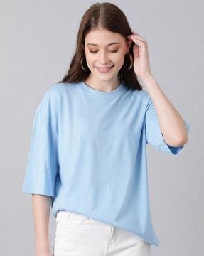 loose fit round-neck t-shirt