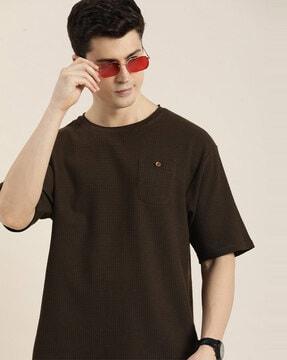 loose fit round-neck t-shirt