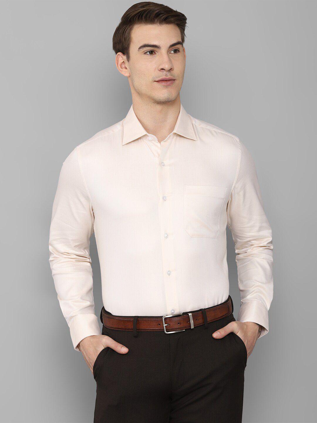 louis philippe men cream-coloured casual shirt