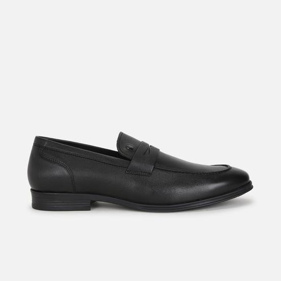 louis philippe men solid leather loafers