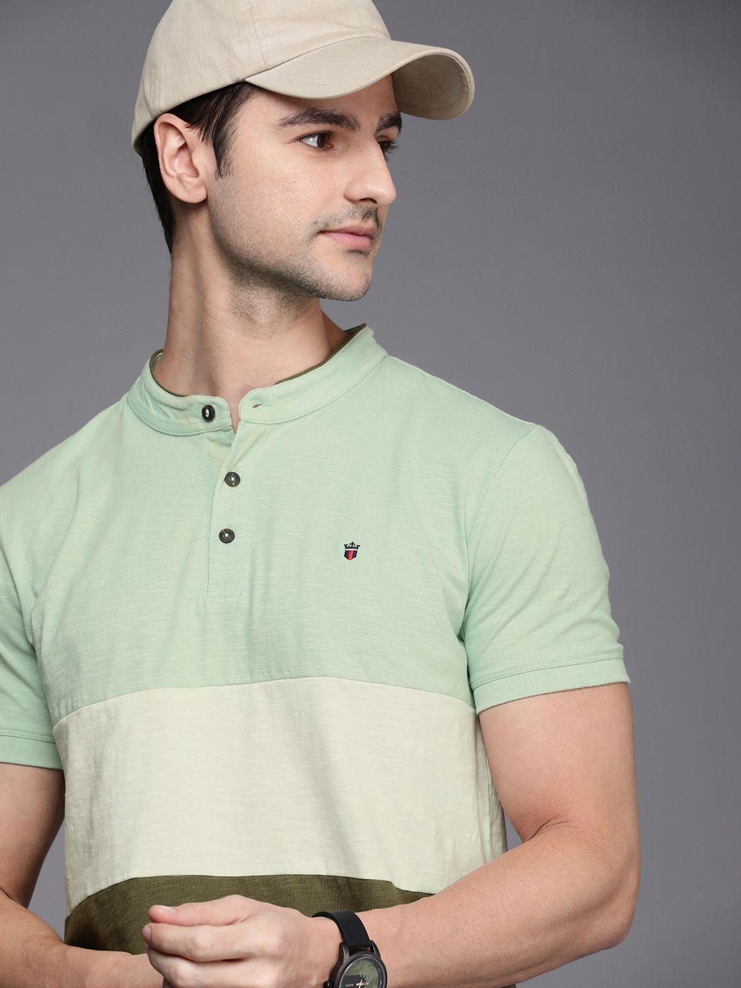 louis philippe jeans men brown & green colourblocked mandarin collar slim fit t-shirt
