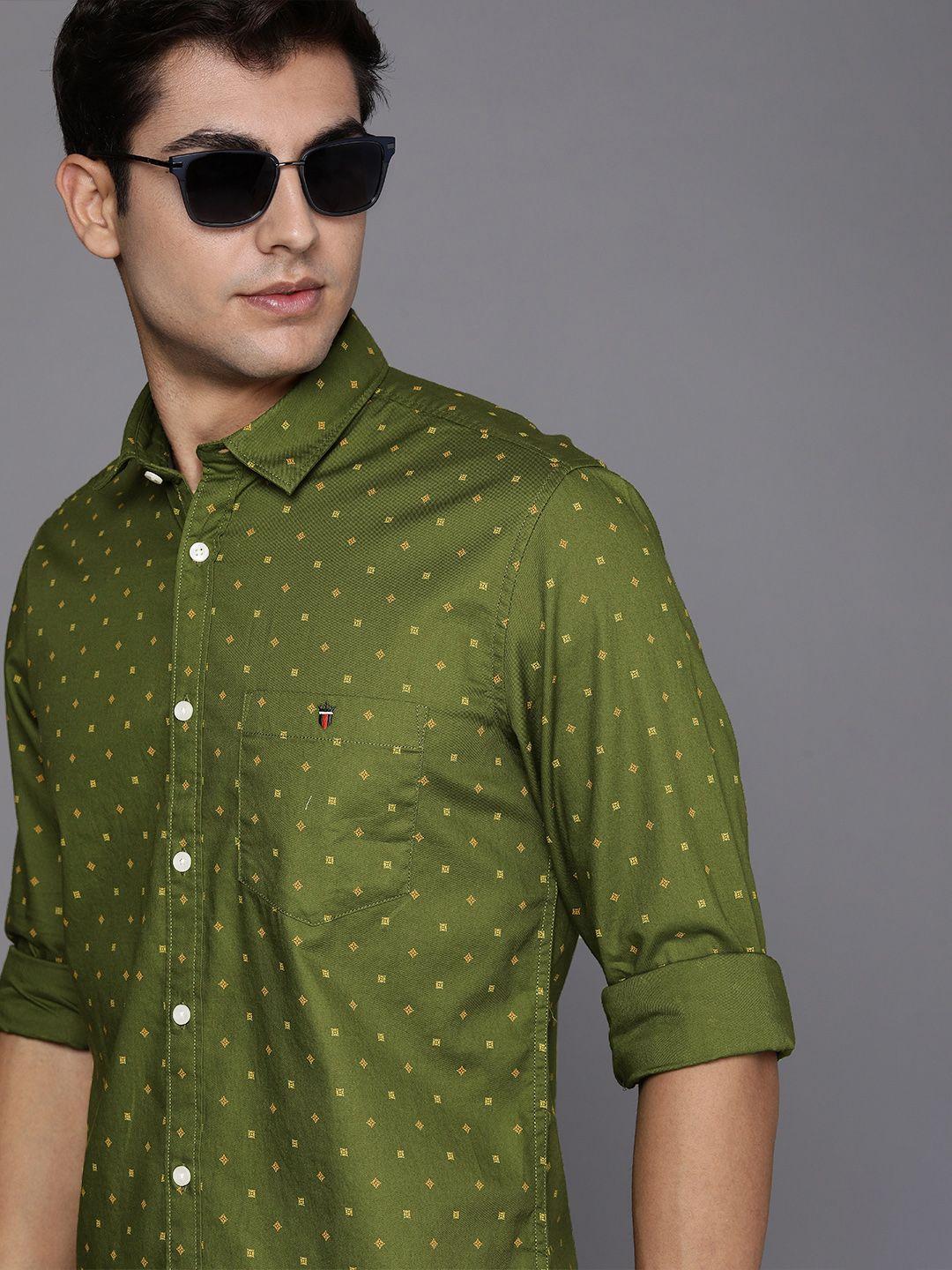 louis philippe jeans men olive green slim fit geometric printed pure cotton casual shirt
